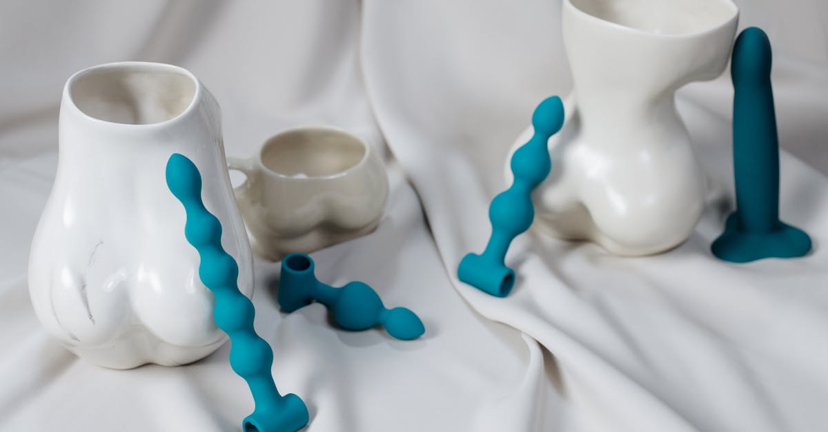 découvrez notre sélection de dildos de qualité, adaptés à tous les goûts et tous les niveaux d'expérience. explorez des designs variés, des matériaux sûrs et des fonctionnalités innovantes pour pimenter vos moments intimes.