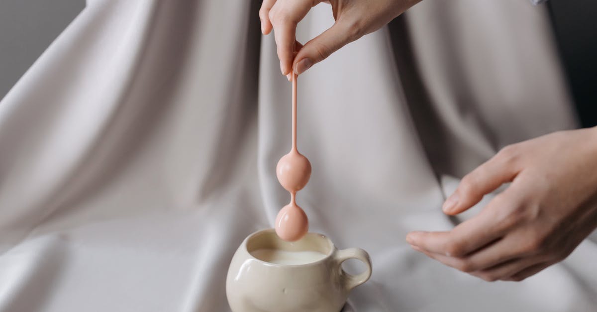 découvrez les exercices de kegel, une méthode efficace pour renforcer les muscles pelviens. améliorez votre bien-être intime, soutenez votre santé sexuelle et prévenez les problèmes d'incontinence grâce à ces techniques simples et accessibles pour tous.