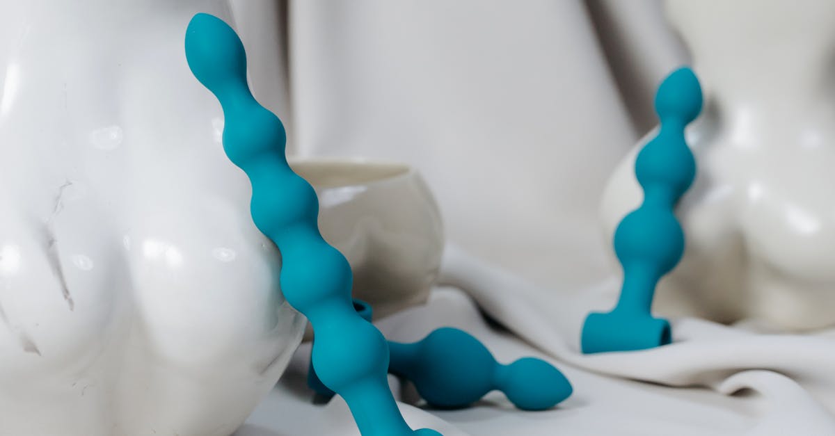 découvrez notre sélection de sex toys pour pimenter votre vie intime. qualité, variété et discrétion au rendez-vous pour satisfaire tous vos désirs et explorer de nouvelles sensations. profitez de conseils et d'astuces pour un plaisir décuplé.