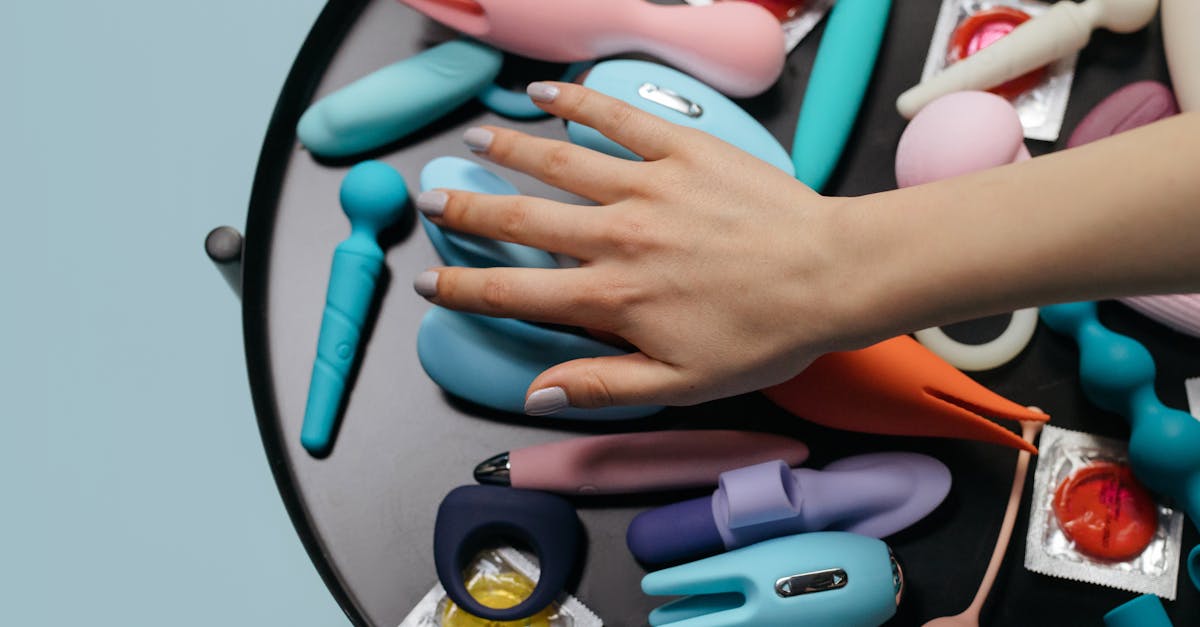 découvrez notre sélection variée de sextoys pour explorer et améliorer votre plaisir. que vous soyez débutant ou expérimenté, trouvez l'accessoire parfait pour pimenter votre intimité et satisfaire vos désirs.
