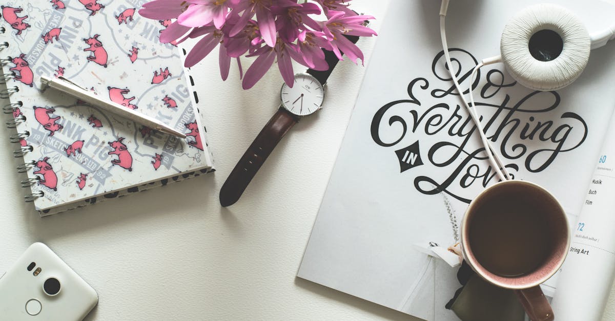 découvrez notre large sélection d’accessoires tendance pour compléter votre style. profitez de nouveautés, de conseils et de promotions pour accessoiriser toutes vos tenues au quotidien.
