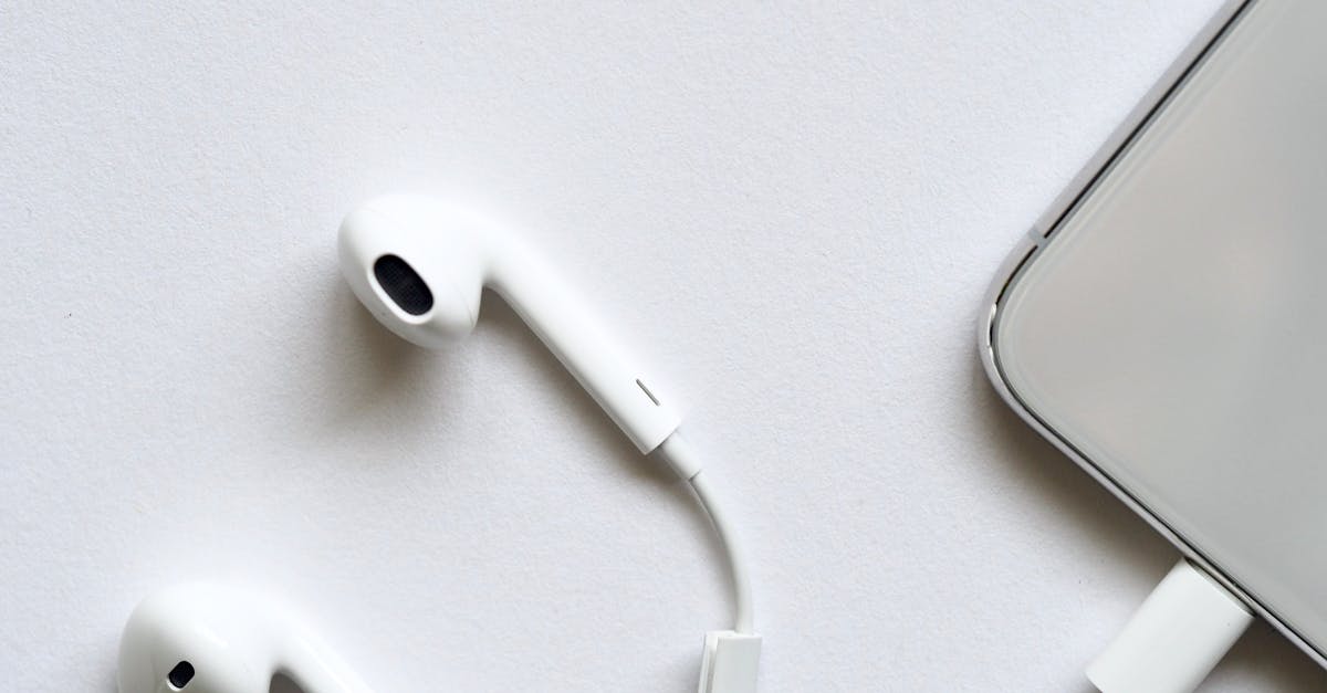 découvrez tout ce qu'il faut savoir sur les plugs anaux : conseils d'utilisation, sécurité, matériaux, tailles et astuces pour une expérience confortable et agréable.