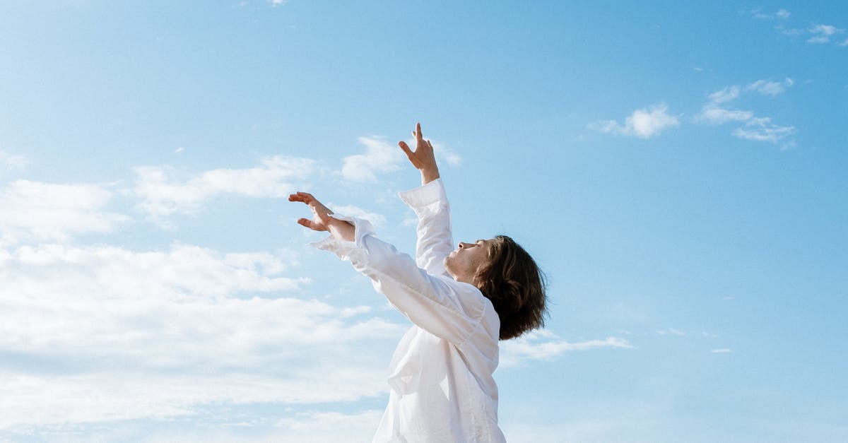 découvrez tout sur le plaisir clitoridien : conseils, techniques et informations pour mieux comprendre et approfondir votre bien-être intime.