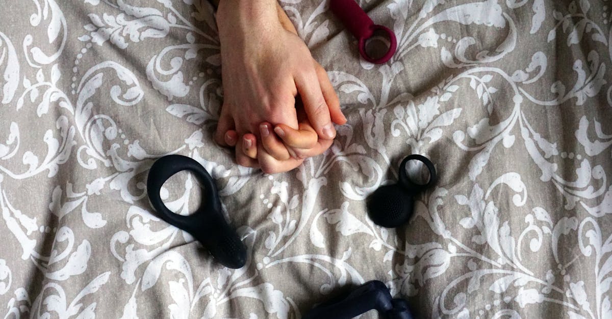 découvrez les sextoys connectés : des accessoires innovants pour pimenter votre vie intime, contrôlables à distance via smartphone pour des expériences sensorielles uniques, en solo ou en couple.