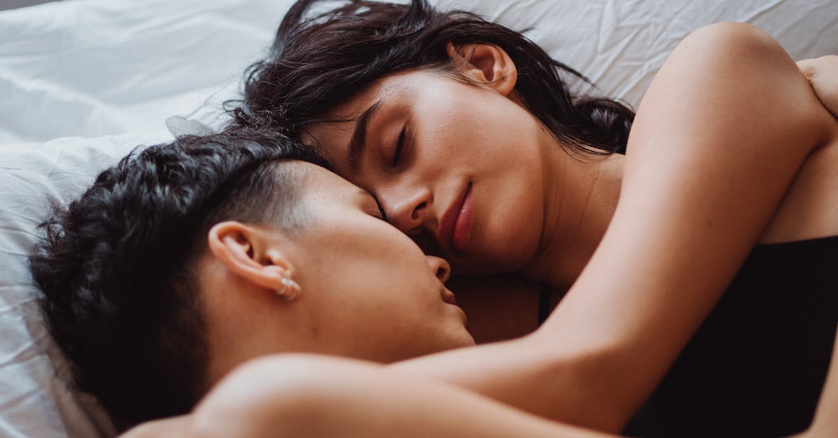 découvrez notre guide des sex toys pour lesbiennes : conseils, idées et sélection d’accessoires pour pimenter vos moments intimes, renforcer la complicité et vivre de nouvelles expériences sensuelles en couple.